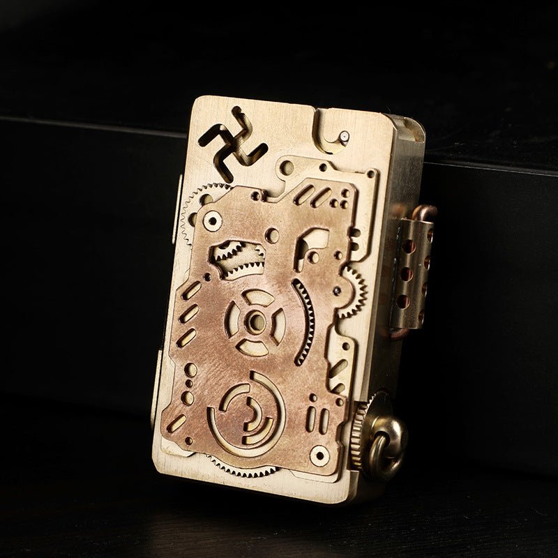 Steampunk Lighter - Vintage Gear Design with Kerosene Fuel - Cyberpunk Style